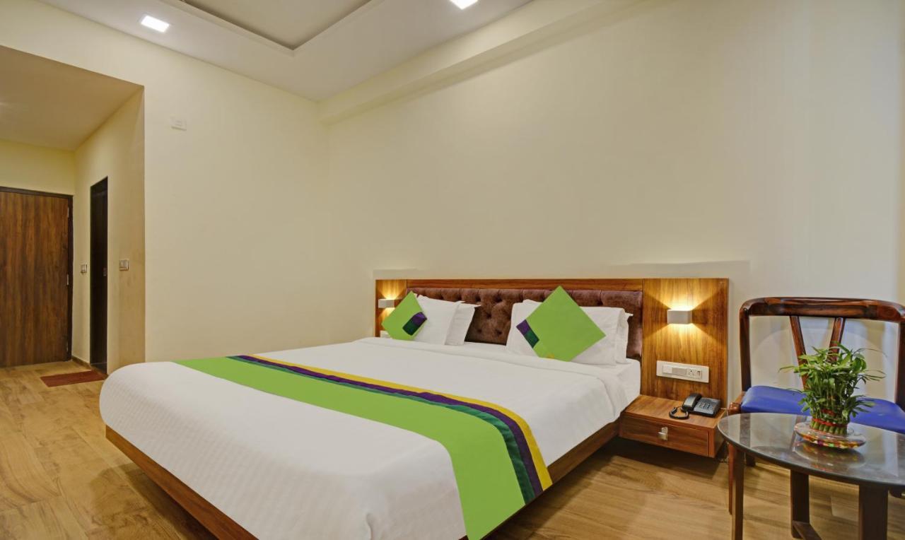 Tripli Hotels Le Shelton Udaipur Exterior photo
